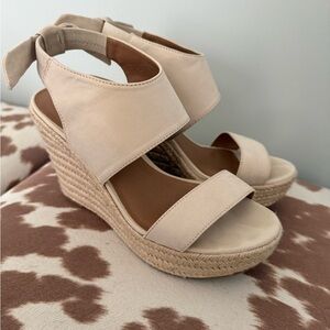 Moda Spana Cream Wedge Sandals